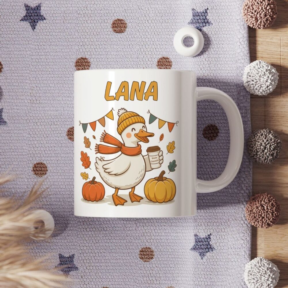 skodelica z motivom kokoške