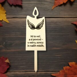 Lesena sveča z gravuro kril