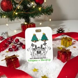 Praznični uhani v obliki novoletne jelke, popolni kot darilo za božič