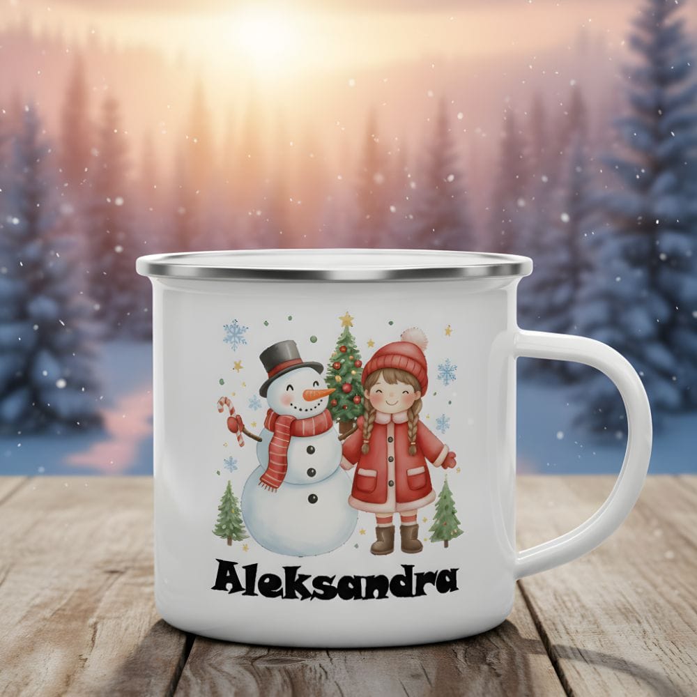 Emajlirana skodelica s snežakom, dečkom ali deklico, lepo zapakirana kot božično darilo z osebnim dotikom.