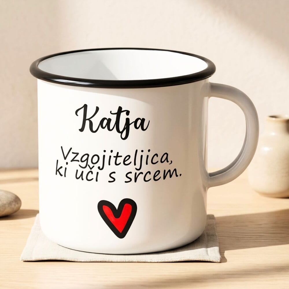 Emajliran loncek - Vzgojiteljica ki uci s srcem Emajlirana skodelica 300 ml darilo za konec šolskega leta