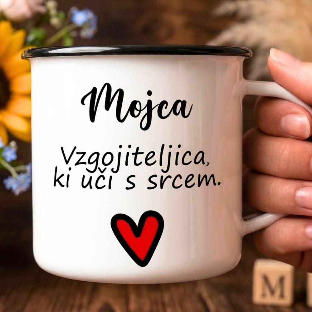 Emajliran loncek - Vzgojiteljica ki uci s srcem_3 Darilo za vzgojiteljico emajlirana skodelica z imenom ❤️